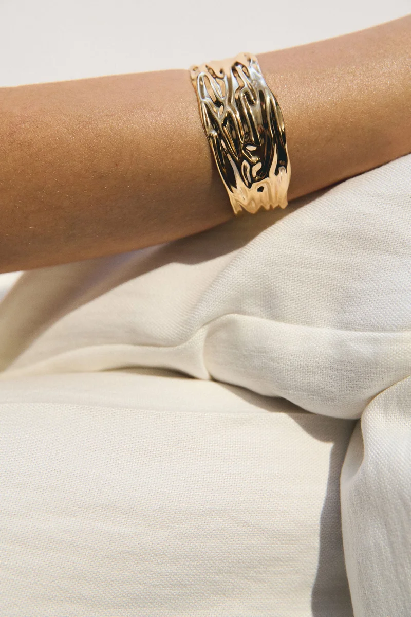H&M Textured cuff bracelet