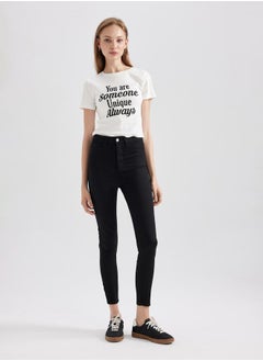 DeFacto High Rise Skinny Fit Jeans by Styli  - Image 3
