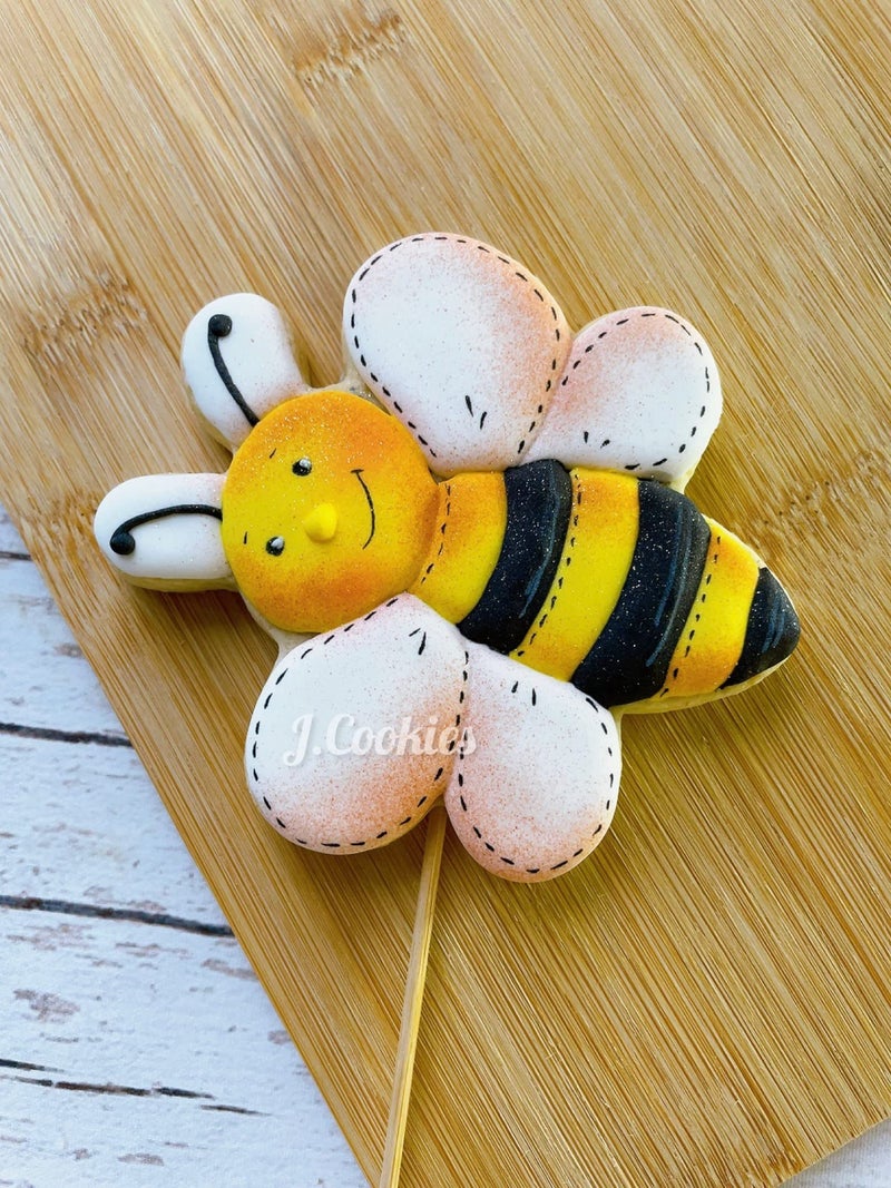 LILIAO Animal Bee Cookie Cutter, 3.8", Stainless Steel - Image 3