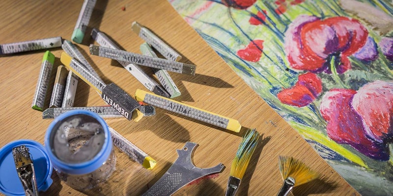Derwent Technique Brush Set with 6 Assorted Brush Designs - Image 4