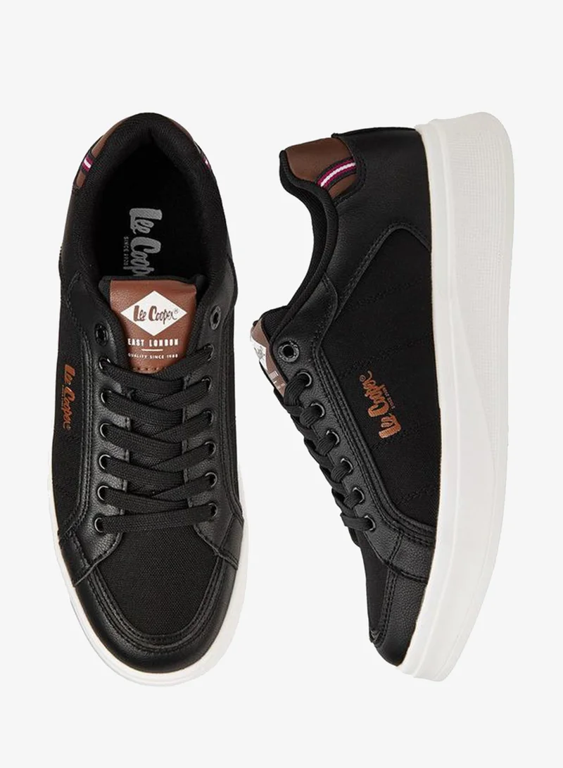 لي كوبر أحذية رياضية رجالية برباط سادة