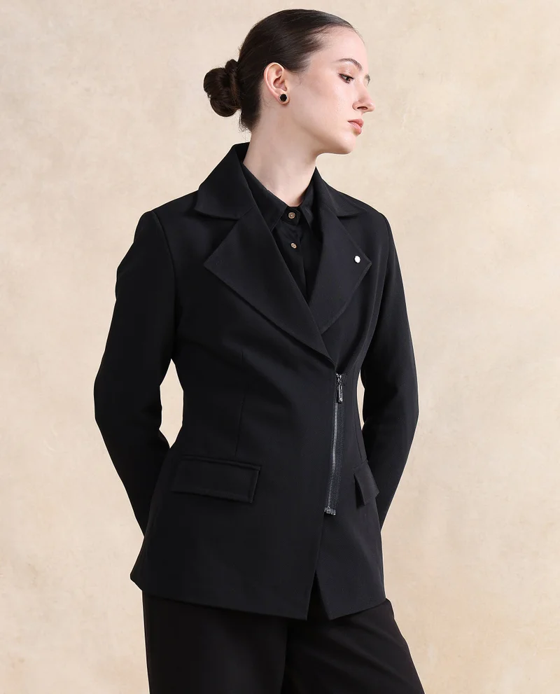 Rareism Rareism Women Versto Black Full Sleeve Lapel Neck Zipper Closure Plain Jacket