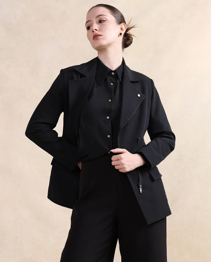 Rareism Rareism Women Versto Black Full Sleeve Lapel Neck Zipper Closure Plain Jacket