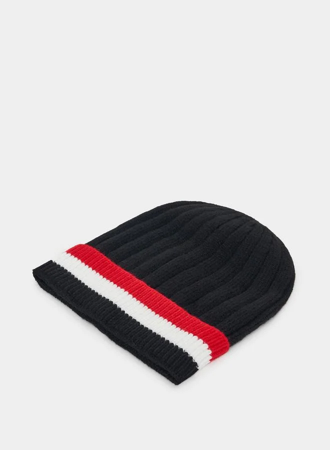 Styli Contrast Detail Knit Beanie