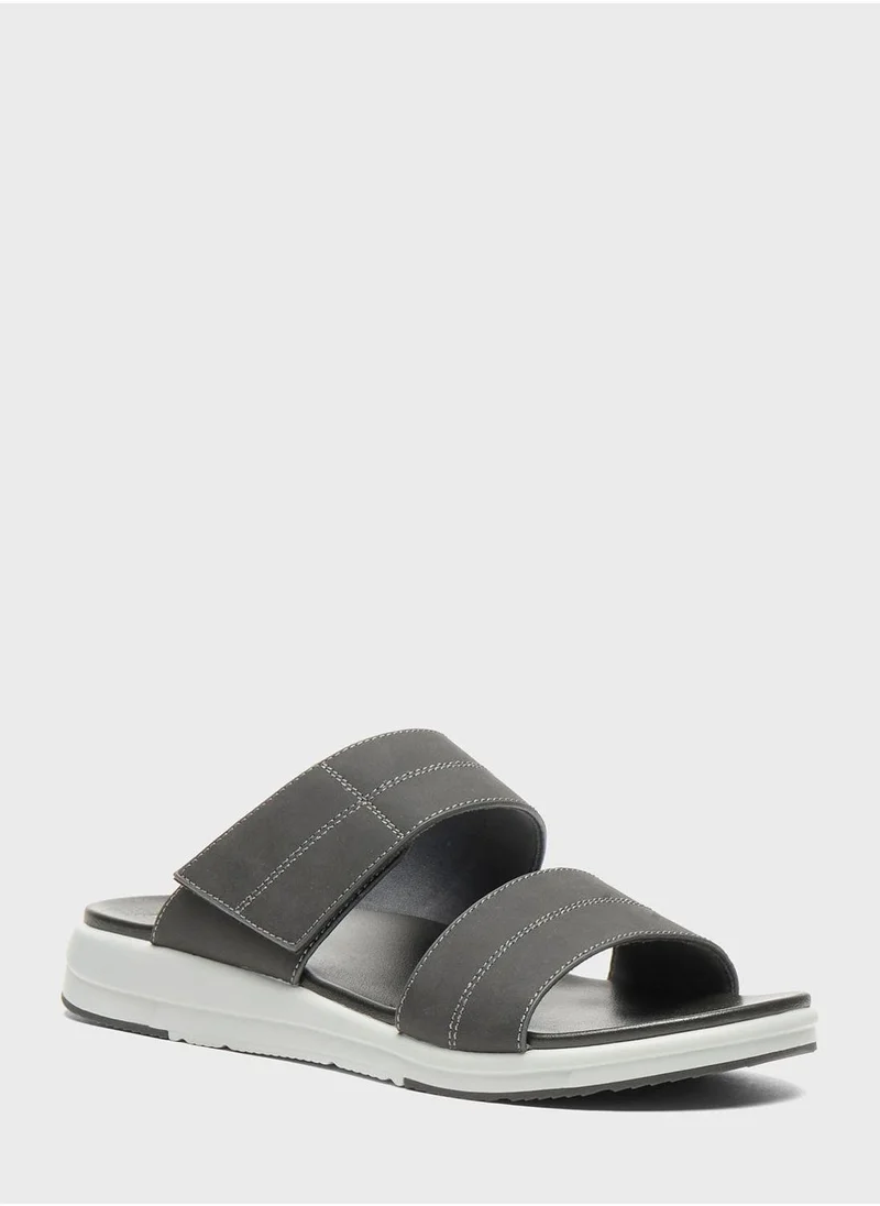 لو كونفورت Casual Double Strap Sandals