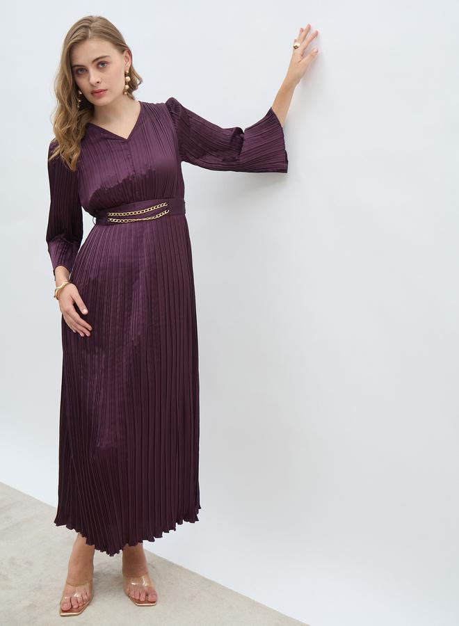 Styli Solid 3/4 Sleeves Pleated A-line Maxi Dress with Belt - Image 1