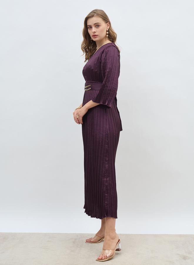 Styli Solid 3/4 Sleeves Pleated A-line Maxi Dress with Belt - Image 3