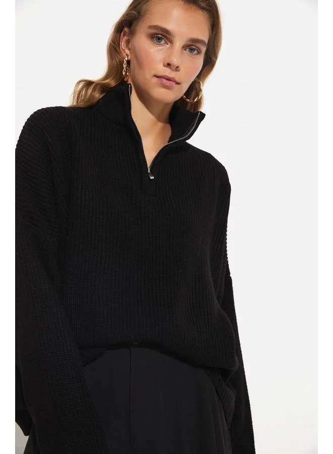 جون June Exclusive Zipper Detailed Knitwear Sweater Black
