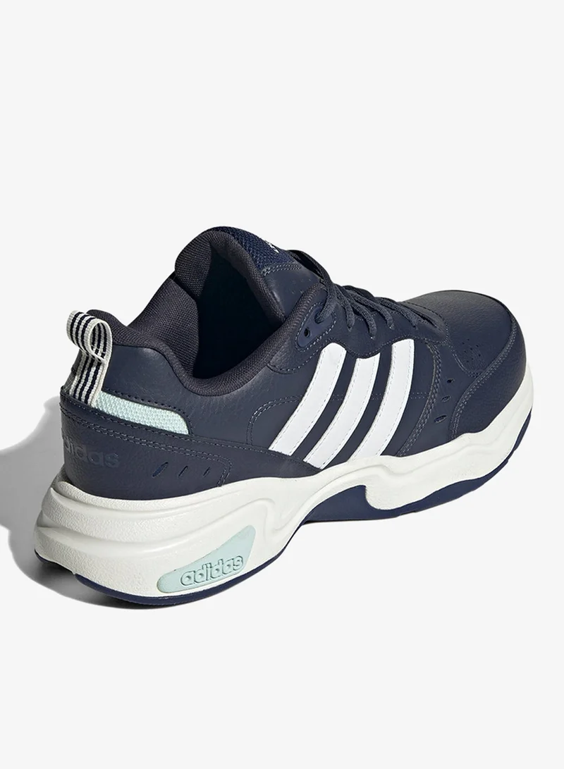 اديداس سترايتر