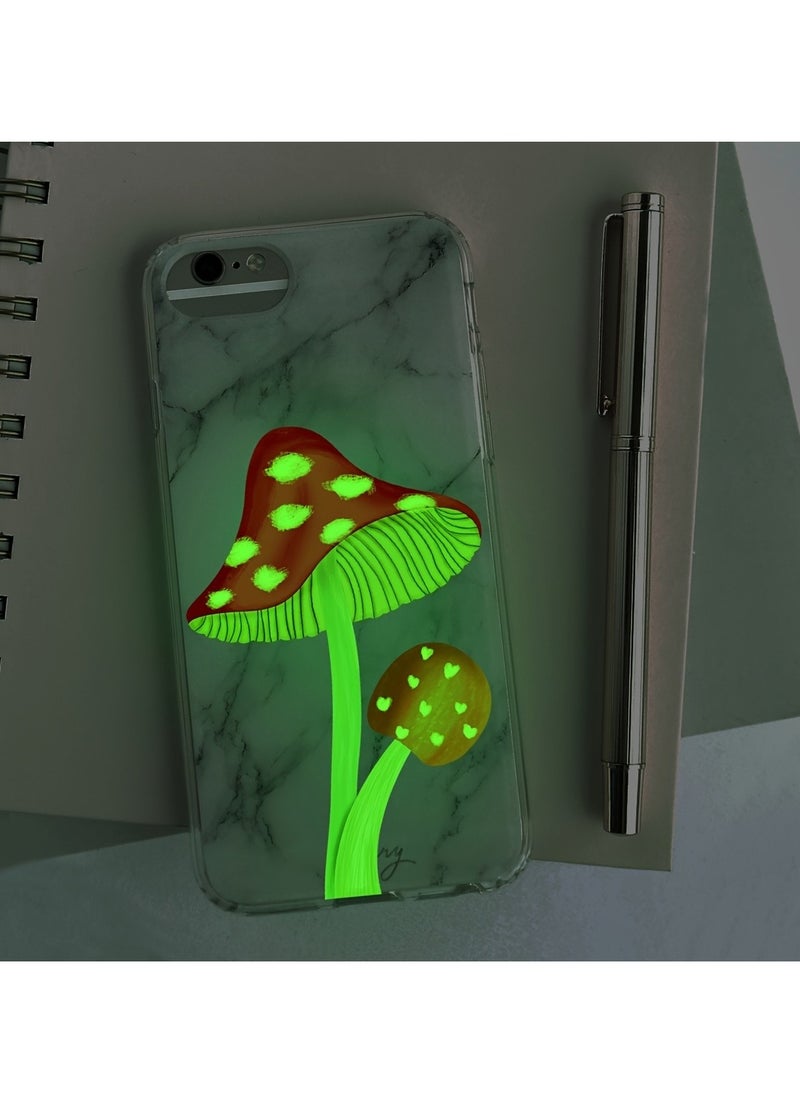 Generic - 1pc Luminous Mushroom Sticker Switch Guide - Glow in the Dark Cartoon Design for Easy Nighttime Navigation - Image 1