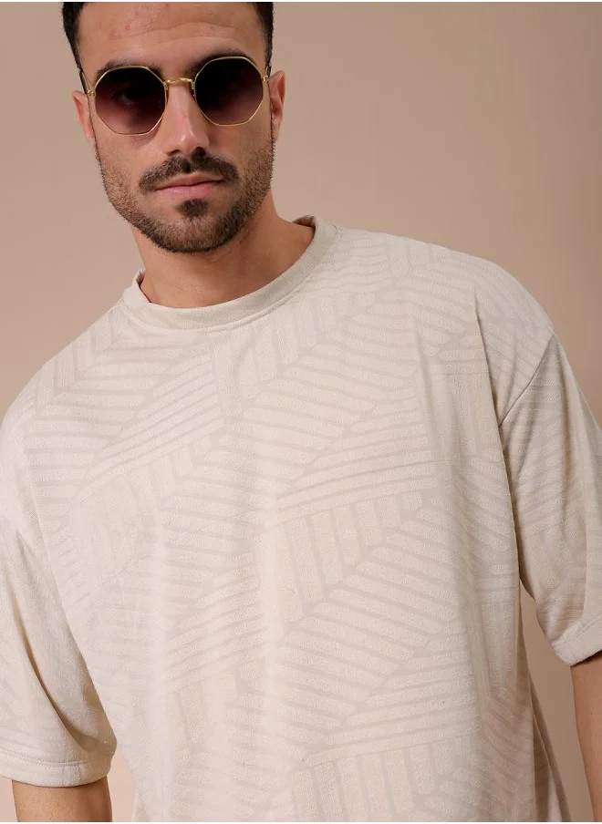 شركة المرآب الهندية Men Oversized Self Design Round Neck Tshirt