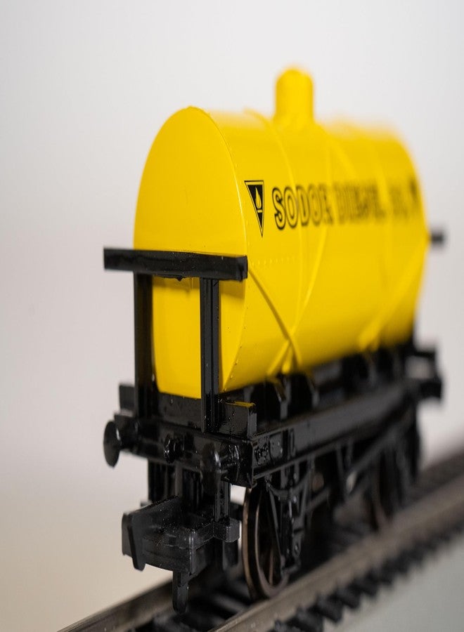 Bachmann Trains - THOMAS & FRIENDS SODOR DIESEL CO. TANKER - HO Scale - Image 5