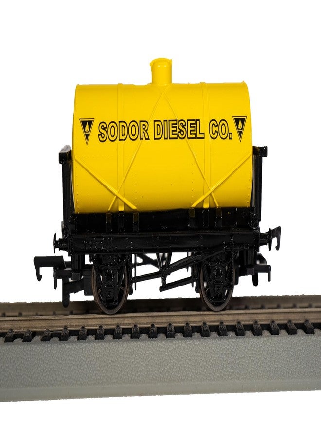 Bachmann Trains - THOMAS & FRIENDS SODOR DIESEL CO. TANKER - HO Scale - Image 1