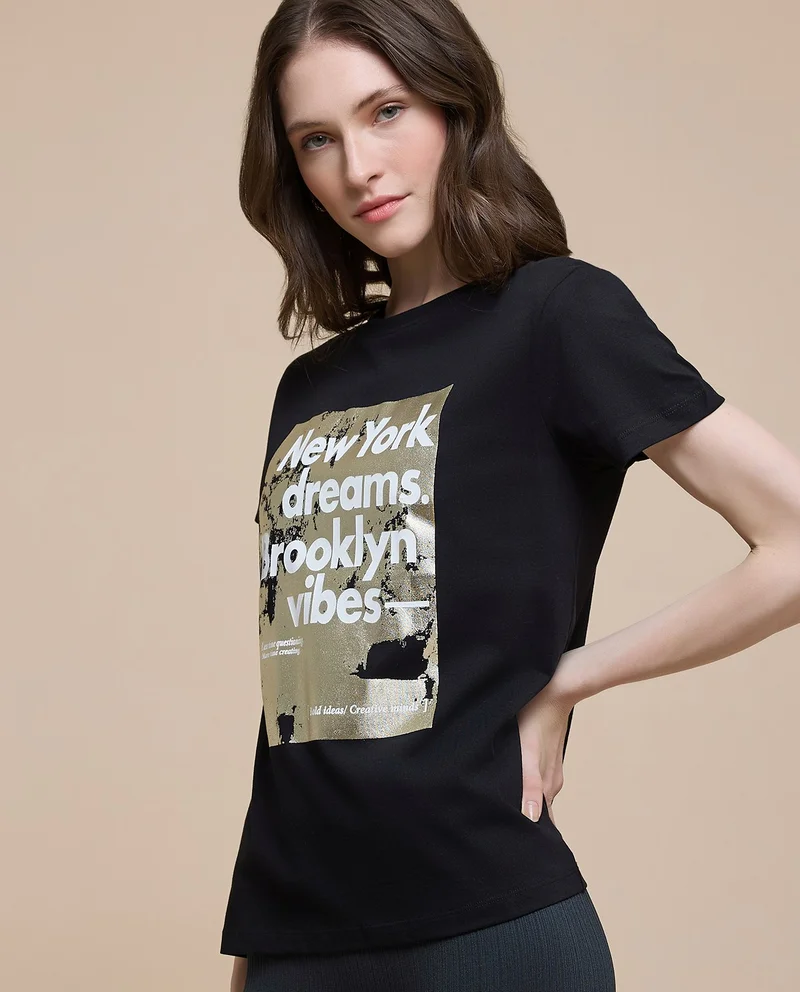 أر أند بي Printed T-Shirt with Crew Neck and Short Sleeves