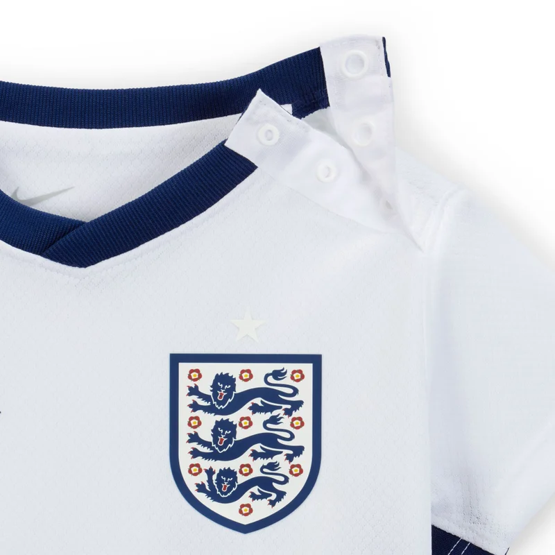 Nike Kids' England 24/25 Home Replica Football Kit