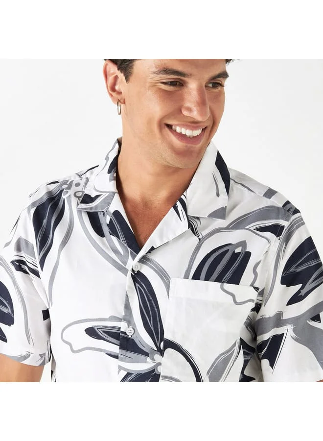 Lee Cooper Lee Cooper All-Over Floral Print Camp Collar Shirt with Pocket
