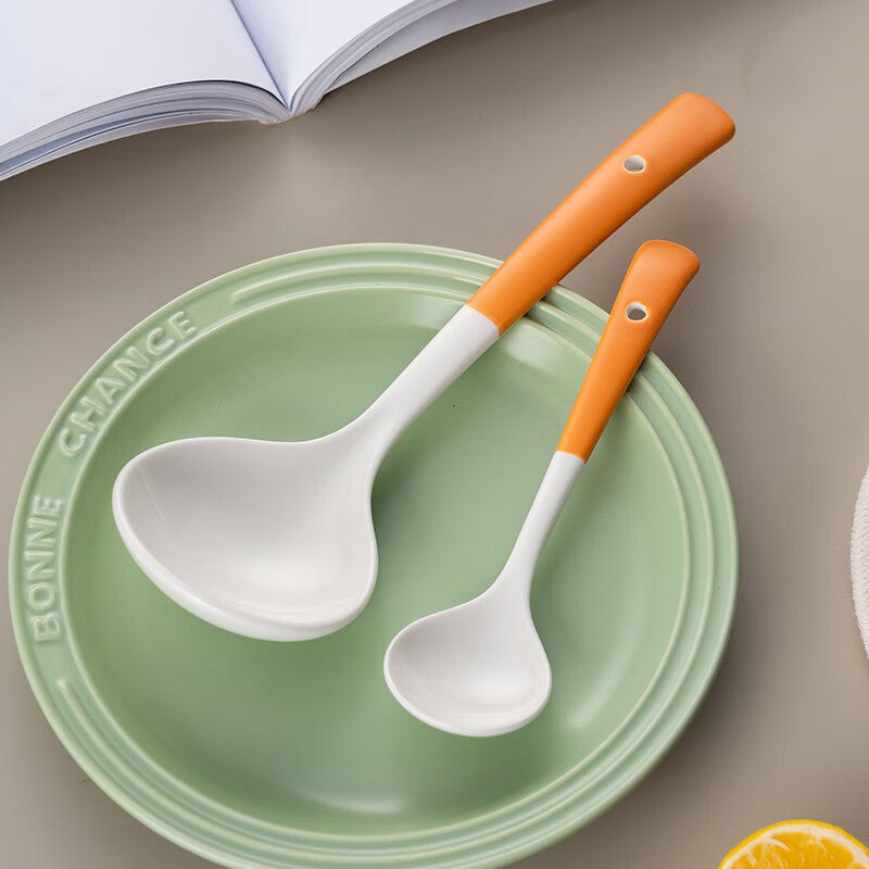 Onlycook السيراميك حساء مغرفة وملعقة الأرز, ملعقة طعام كبيرة أدوات المائدة السيراميك, ملعقة حساء مع ثقب للتعليق, فاكهة بيضاء خضراء كبيرة الحجم - Image 5