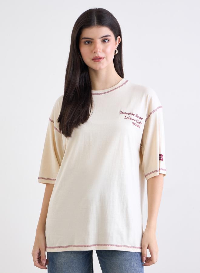 ستايلي تيشيرت واسع بتفاصيل مُطرّزة - Image 3
