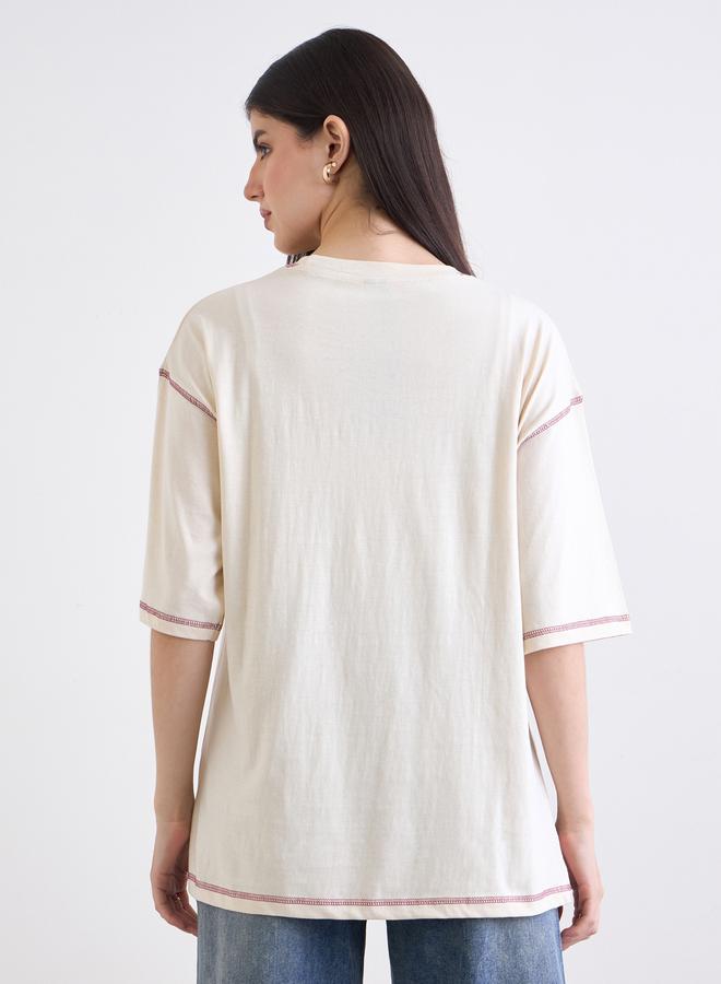 ستايلي تيشيرت واسع بتفاصيل مُطرّزة - Image 5