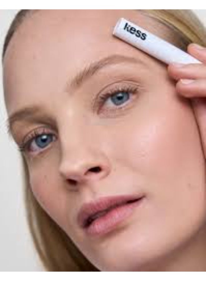 Kess Berlin Fluffy Brow Filler Light Brown 2.5ml - Image 4