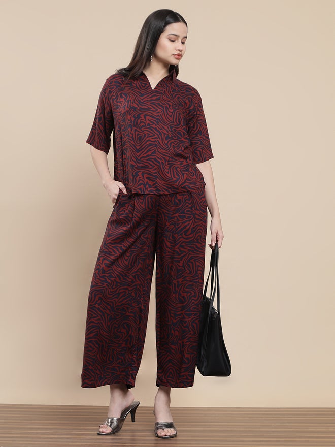 De Moza Maroon All Over Print Woven Rayon Pants - Image 1