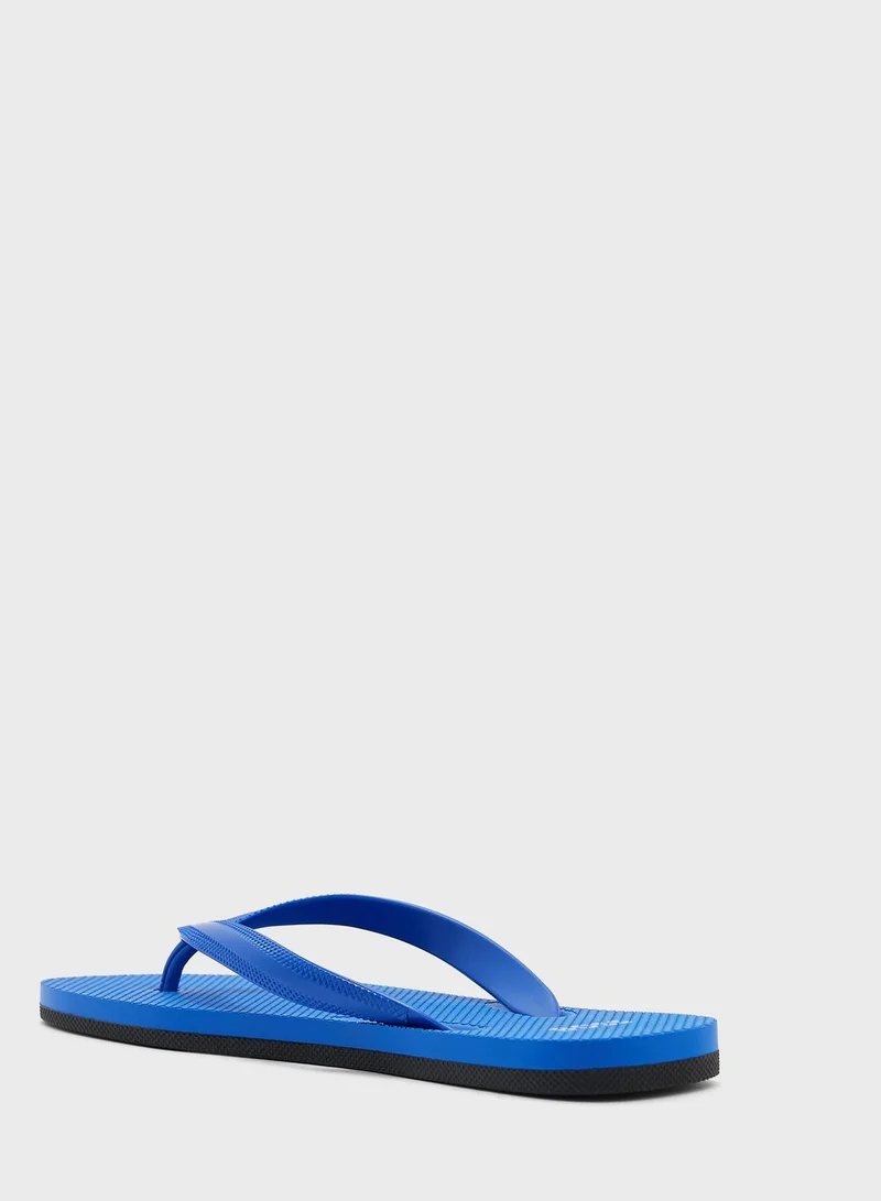 BOSS Essential  Slide