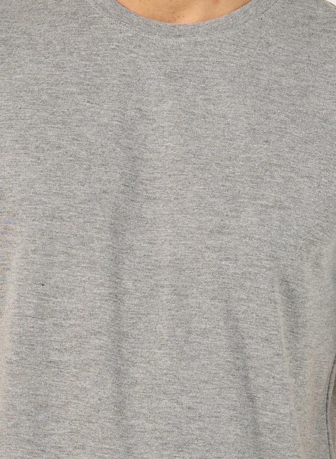 ستايلي تيشيرت قطن غني بقصة عادية - Image 3