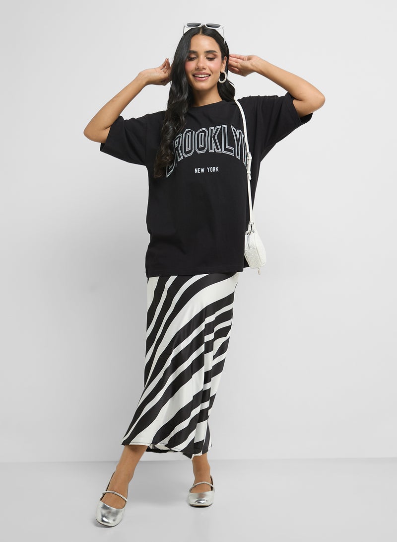 Ginger Oversize Varsity Graphic T-Shirt  - Image 4