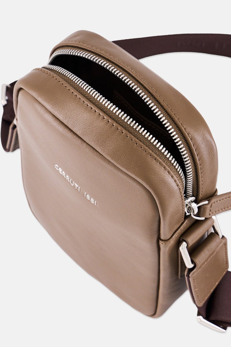 CERRUTI 1881 Men Brand Logo Cross Body Bag, Brown  - Image 4