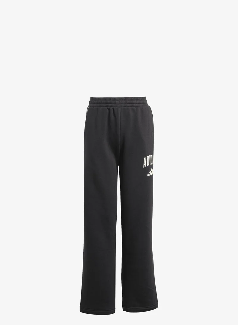 اديداس بنطال SEASONALS COLLEGIATE TYPOGRAPHY