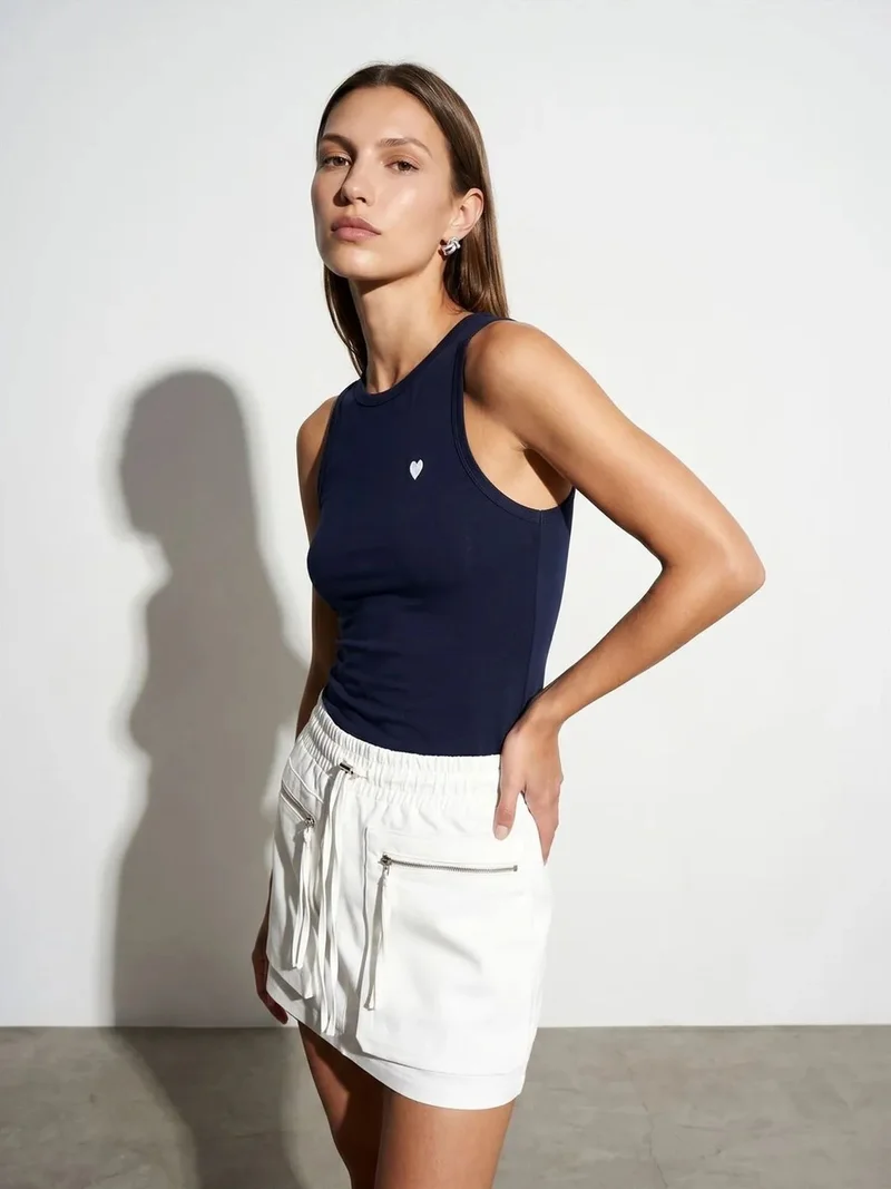 ديلفين DILVIN Embroidered Sleeveless Slim-Fit Jersey Blouse