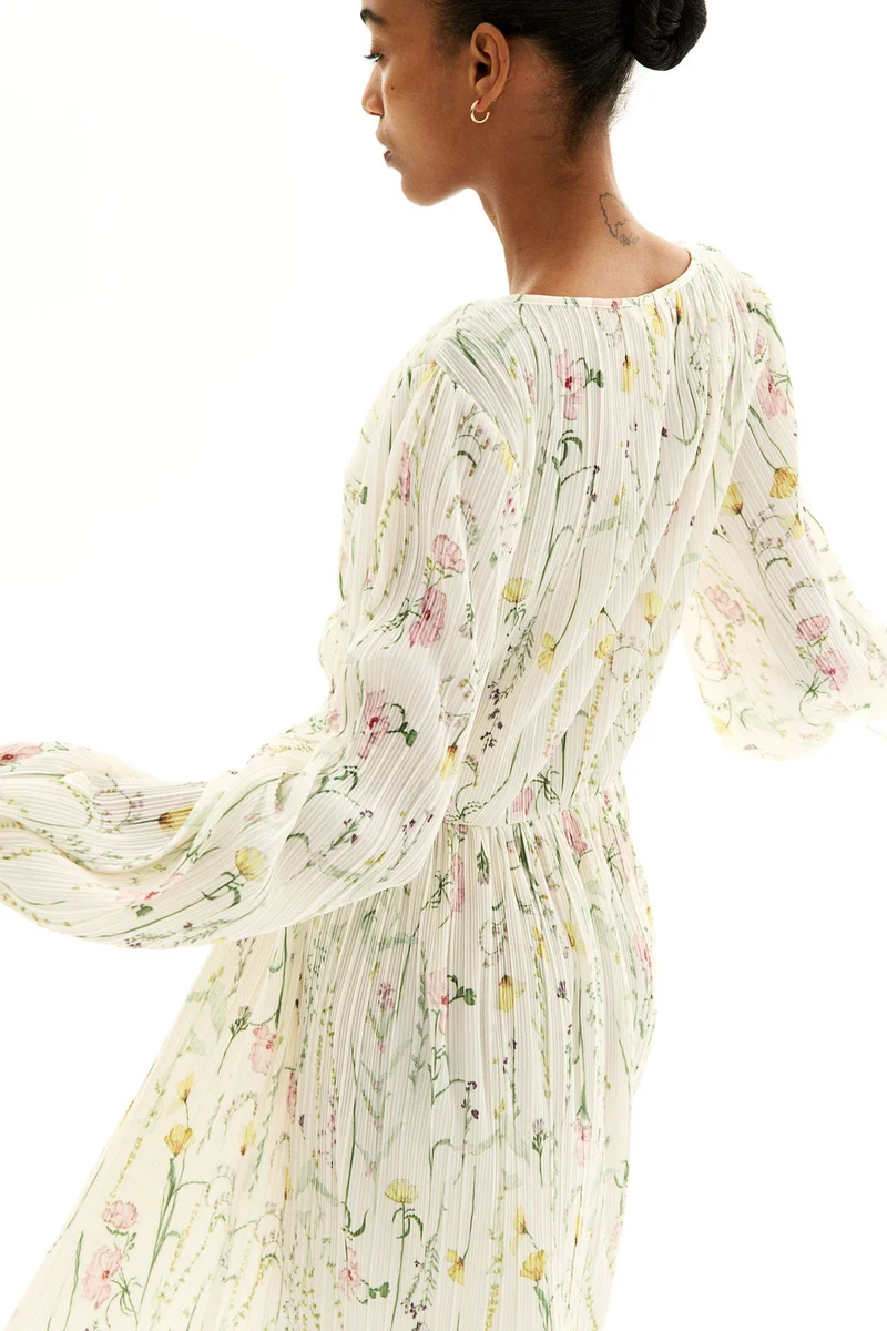 H&M Plissé dress