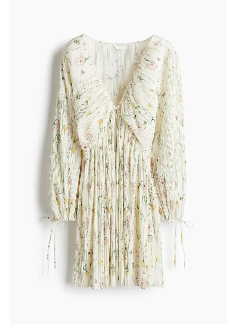H&M Plissé dress