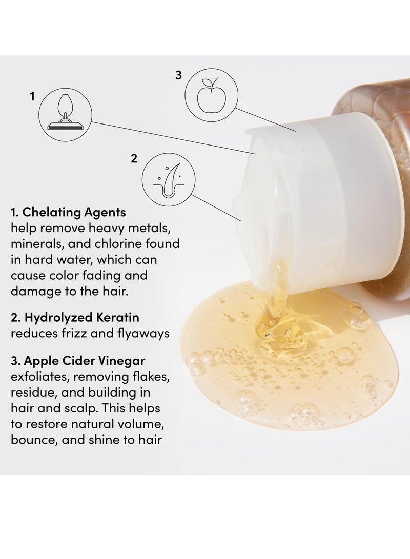 OUAI Detox Shampoo. Clarifying Cleanse for Dirt, Oil, Product and Hard Water Buildup. Get Back to Super Clean, Soft and Refreshed Locks. (10 oz) - Image 3