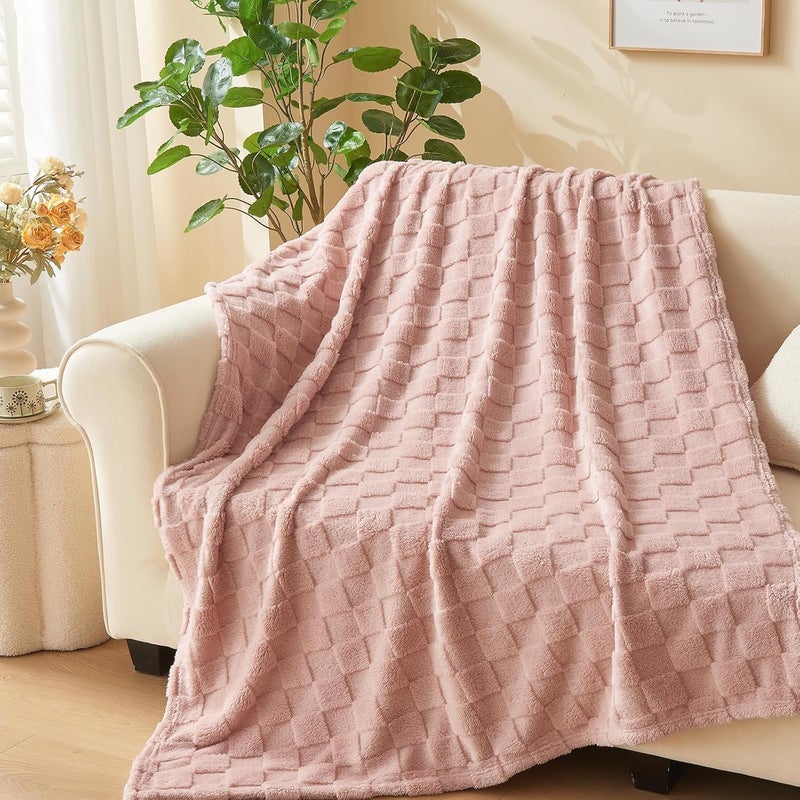 Wajade Fleece Throw Blanket, Fluffy Faux Fur Blanket for Bed Sofa Couch, Soft Cosy Warm Thick Blanket,Checkered Pink 178x203 - Image 5