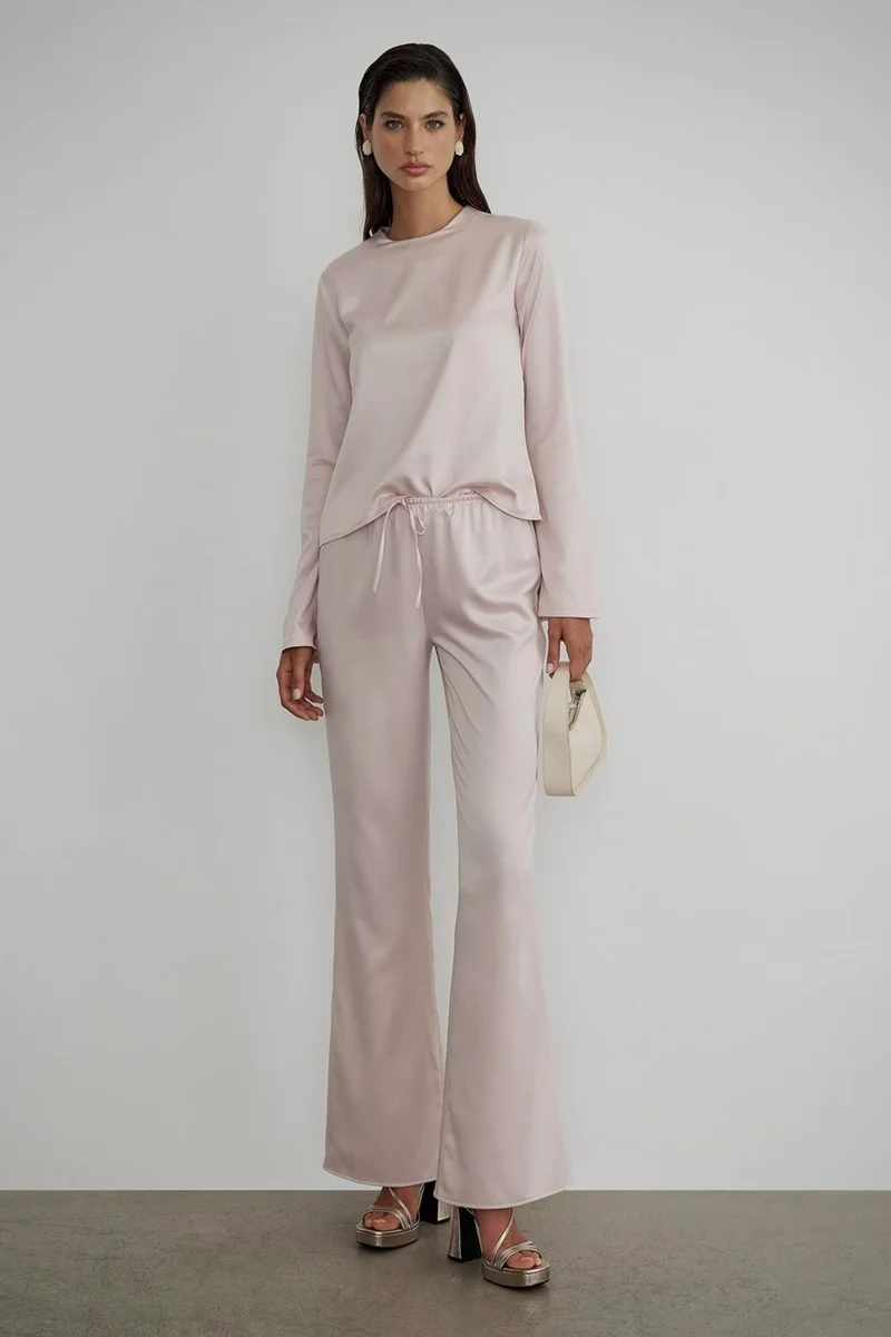 Suud Collection Saud Collection Powder Liza Crew Neck Blouse