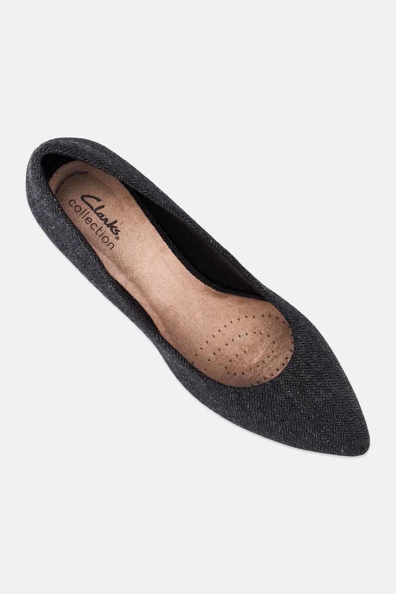 clarks Women Standard Fit Teresa Step Slip On Pumps, Black - Image 4