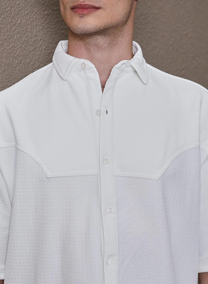 Campus Sutra Men's Daisy White Solid Cowboy Oversized Shirt