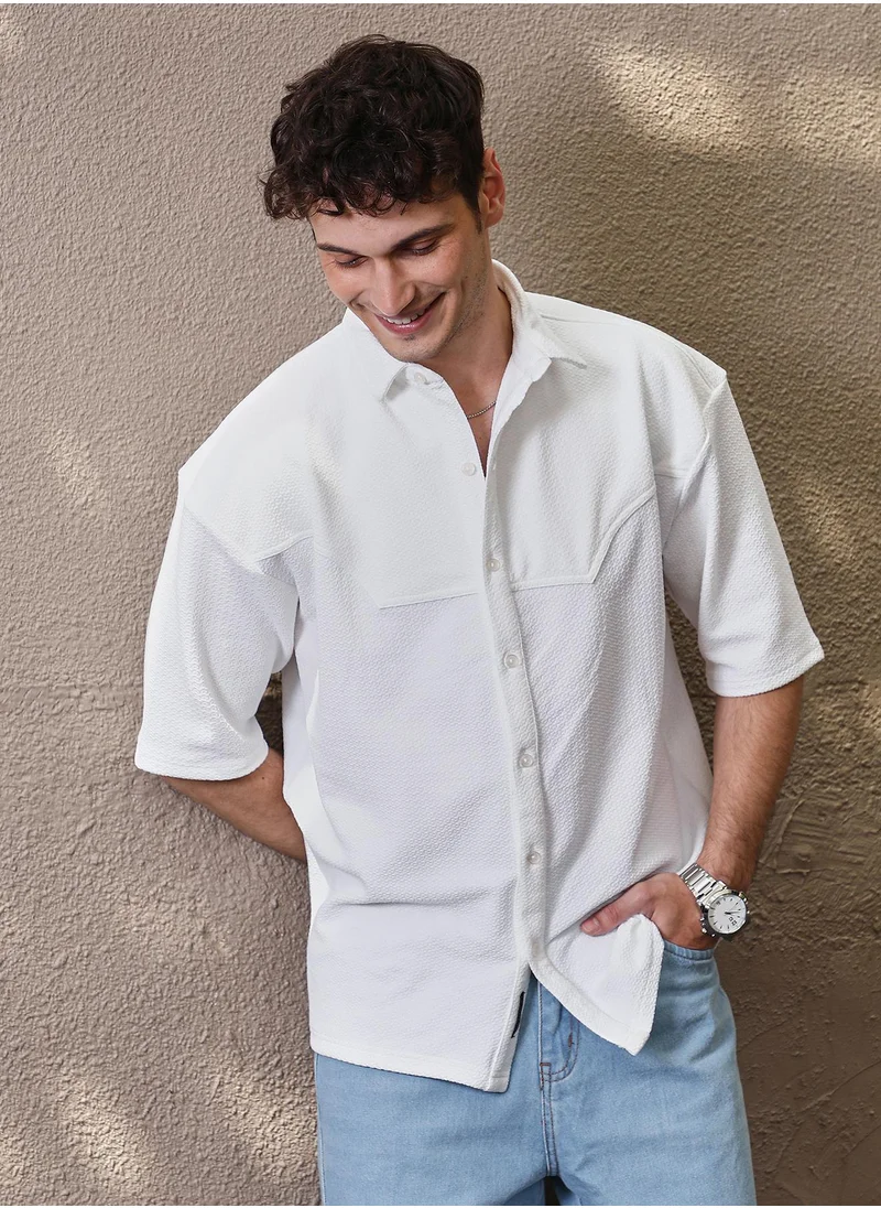 كامبوس سوترا Men's Daisy White Solid Cowboy Oversized Shirt