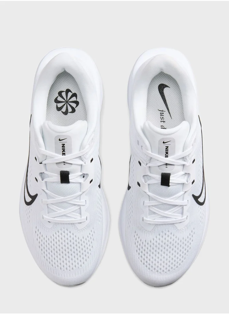 Nike Quest 6