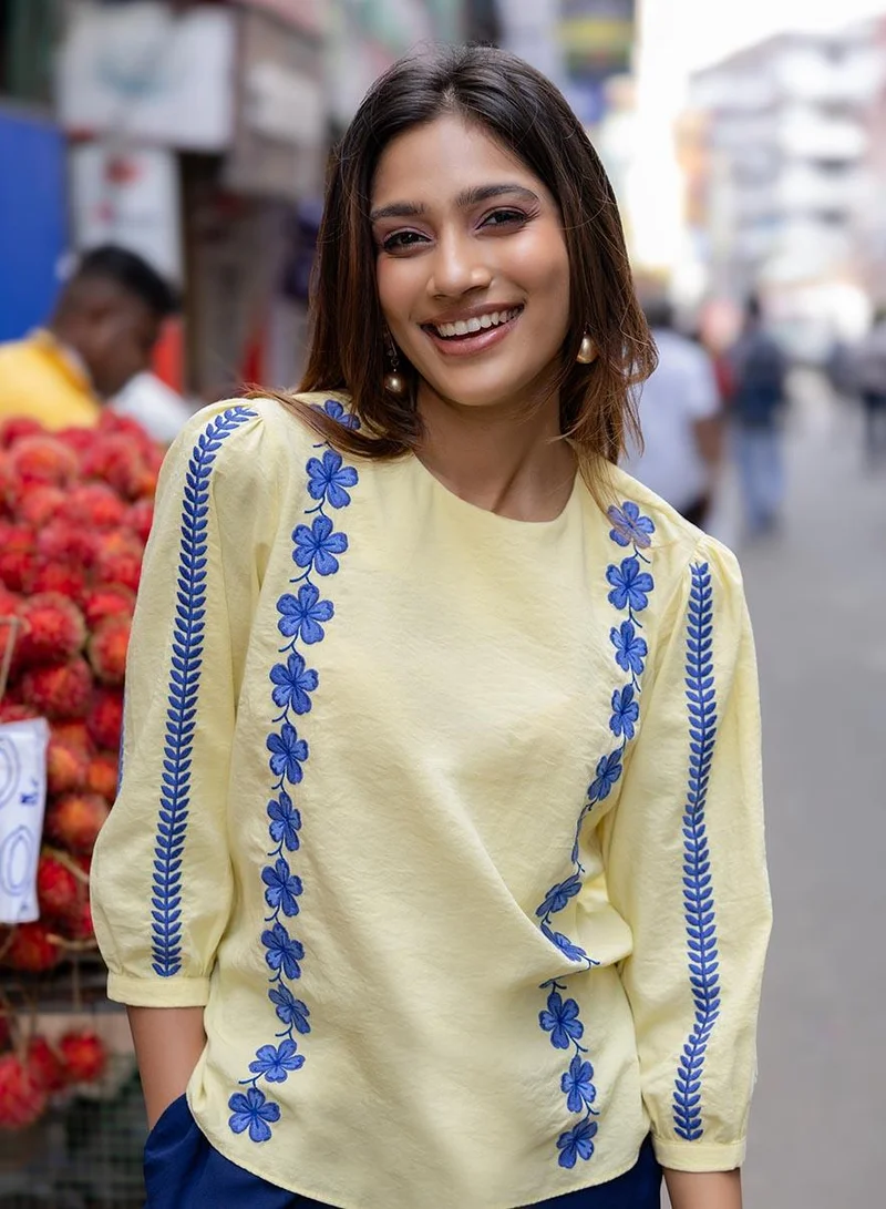 Zigzag Sleeve And Front Embroidered Three Quarter Sleeve Top