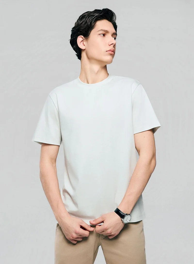 GIORDANO Men Slim Cotton Modal Silk Premium Tee