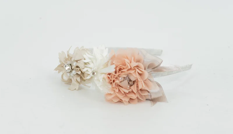 فيا بامبينو Hair Flower Accessory