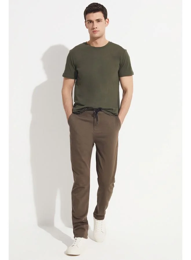 جون June Exclusive Men Regular Fit Textured Trouser Mink