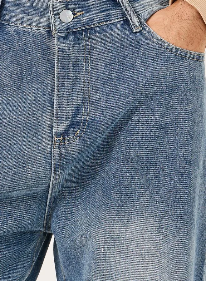 ستايلي Mid Rise Relaxed Fit Jeans with Pockets