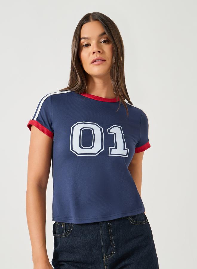 Styli Styli Varsity Print Short Sleeve Cropped Fitted T-Shirt - Image 2