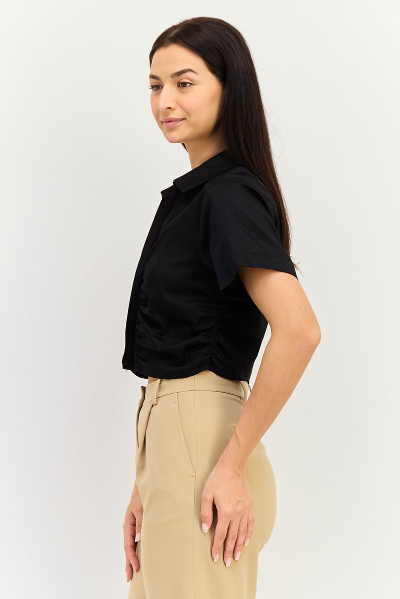 FOREVER 21 بلوزة نسائية بأزرار مفتوحة وأكمام قصيرة، سوداء - Image 2