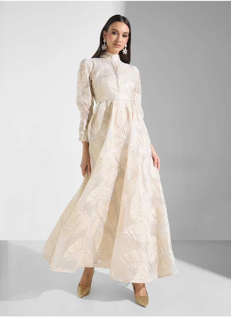 جولدن ابل Long Sleeves  Belted Maxi Dress