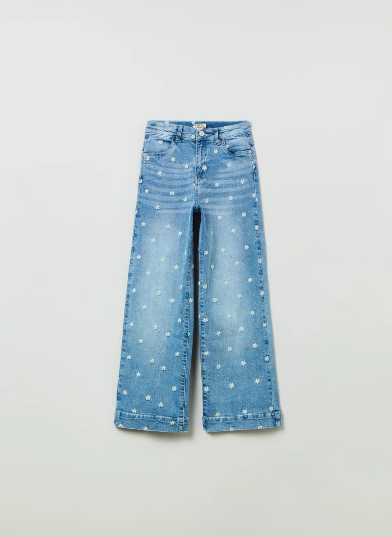 او في اس OVS Straight-Fit Jeans With Embroidered Daisies