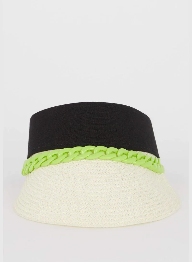 ديفاكتو Woman Hat